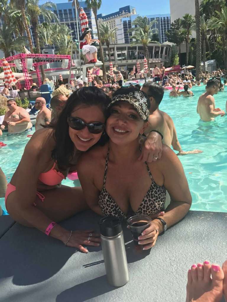 vacation spray tan Destin, FL and Miramar Beach, FL